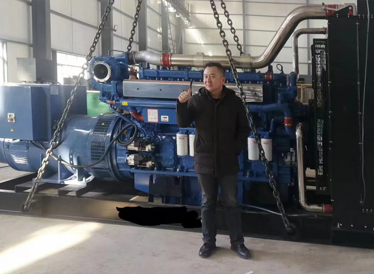 乌兰察布市景润化工厂采购800KW玉柴发电机组一台